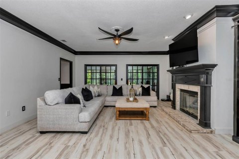 House in Ormond Beach, Florida 5 bedrooms, 449.65 sq.m. № 1878322 - photo 15