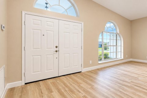 Villa ou maison à vendre à Sebastian, Floride: 3 chambres, 171.78 m2 № 2435503 - photo 2