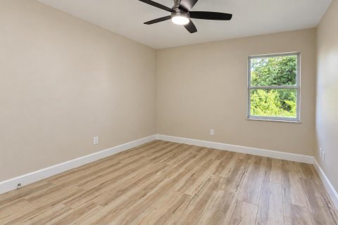 Villa ou maison à vendre à Sebastian, Floride: 3 chambres, 171.78 m2 № 2435503 - photo 27