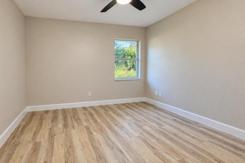 Villa ou maison à vendre à Sebastian, Floride: 3 chambres, 171.78 m2 № 2435503 - photo 29