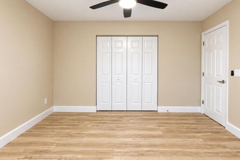 Villa ou maison à vendre à Sebastian, Floride: 3 chambres, 171.78 m2 № 2435503 - photo 25