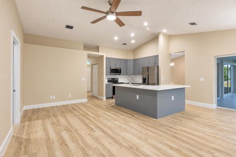 Villa ou maison à vendre à Sebastian, Floride: 3 chambres, 171.78 m2 № 2435503 - photo 16