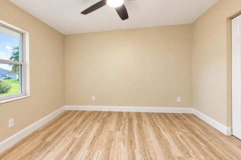 Villa ou maison à vendre à Sebastian, Floride: 3 chambres, 171.78 m2 № 2435503 - photo 24