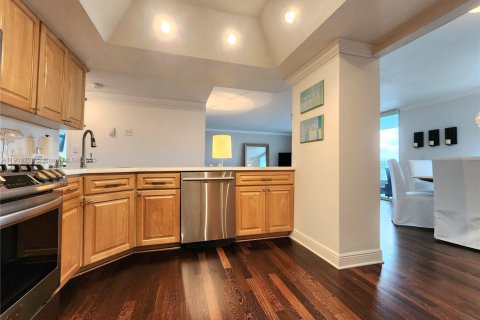 Снять в аренду кондоминиум в Халландейл-Бич, Флорида 2 спальни, 121.89м2, № 1972801 - фото 15