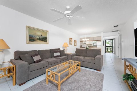 Condominio en venta en Englewood, Florida, 2 dormitorios, 88.26 m2 № 1903837 - foto 15