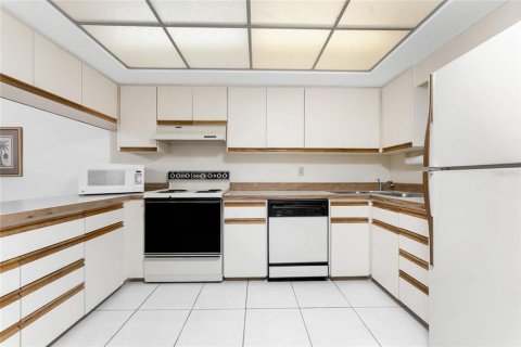 Condominio en venta en Englewood, Florida, 2 dormitorios, 88.26 m2 № 1903837 - foto 17