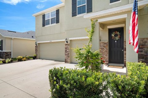 House in Bradenton, Florida 5 bedrooms, 347.92 sq.m. № 1827769 - photo 2