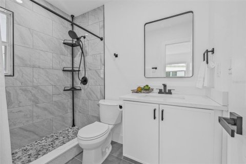 House in Saint Petersburg, Florida 3 bedrooms, 109.35 sq.m. № 1843243 - photo 18