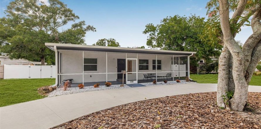 Casa en Saint Petersburg, Florida 3 dormitorios, 109.35 m2 № 1843243