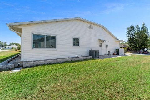 Купить виллу или дом в Лейкленд, Флорида 5 комнат, 140.47м2, № 1620208 - фото 17