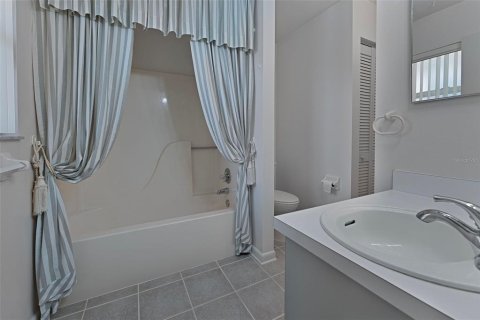 Купить виллу или дом в Лейкленд, Флорида 5 комнат, 140.47м2, № 1620208 - фото 15