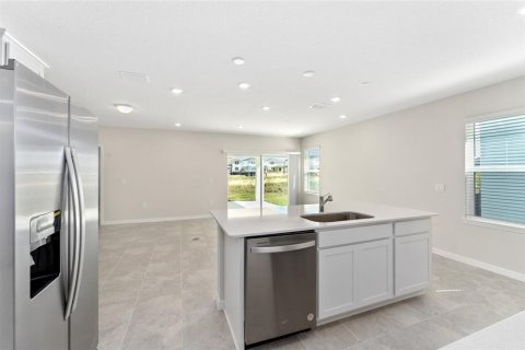 Villa ou maison à louer à Davenport, Floride: 4 chambres, 146.79 m2 № 2122202 - photo 6