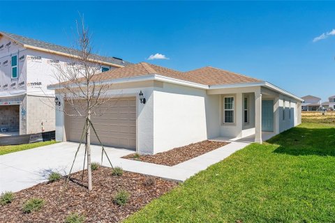Villa ou maison à louer à Davenport, Floride: 4 chambres, 146.79 m2 № 2122202 - photo 4