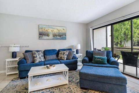 Copropriété à vendre à Jupiter, Floride: 1 chambre, 79.9 m2 № 1994308 - photo 6