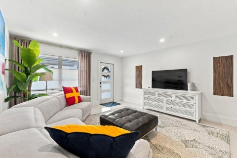 Villa ou maison à vendre à Boynton Beach, Floride: 2 chambres, 122.35 m2 № 2422985 - photo 5