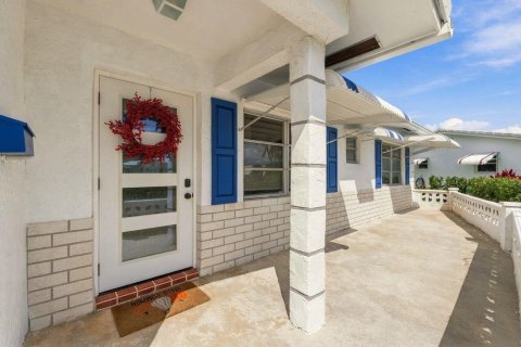 Villa ou maison à vendre à Boynton Beach, Floride: 2 chambres, 122.35 m2 № 2422985 - photo 3
