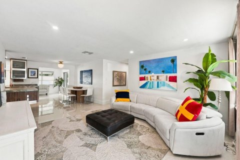 Villa ou maison à vendre à Boynton Beach, Floride: 2 chambres, 122.35 m2 № 2422985 - photo 6