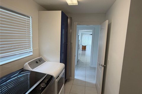 Casa en alquiler en Wellington, Florida, 2 dormitorios, 156.08 m2 № 2026098 - foto 28