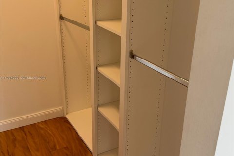 Casa en alquiler en Wellington, Florida, 2 dormitorios, 156.08 m2 № 2026098 - foto 9