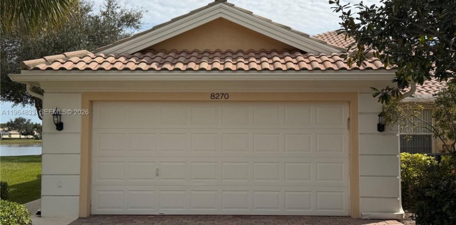 Casa en Wellington, Florida 2 dormitorios, 156.08 m2 № 2026098