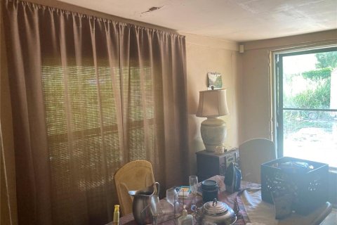 House in Tampa, Florida 3 bedrooms, 105.82 sq.m. № 2148005 - photo 10