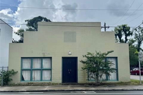 Commercial property in Tampa, Florida 301 sq.m. № 2127249