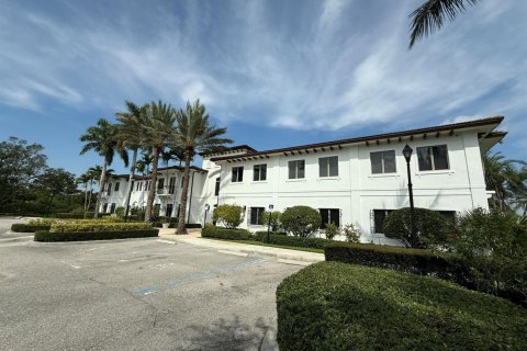 Propiedad comercial en venta en Hobe Sound, Florida № 2158180 - foto 2