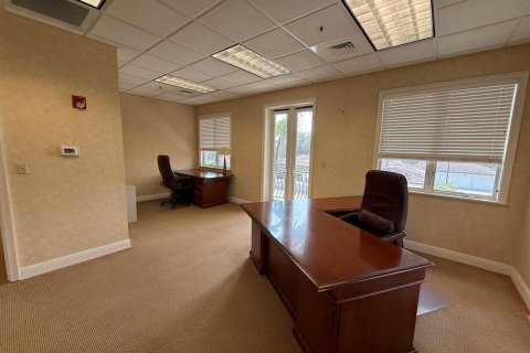 Propiedad comercial en venta en Hobe Sound, Florida № 2158180 - foto 11