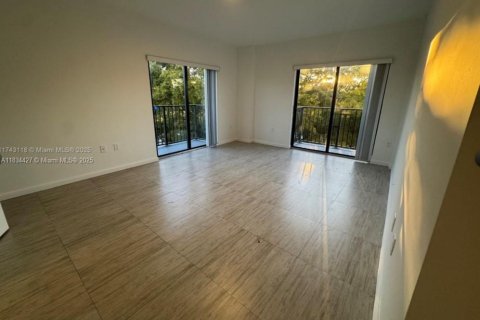 Copropriété à louer à Miami, Floride: 2 chambres, 102.19 m2 № 1817157 - photo 10