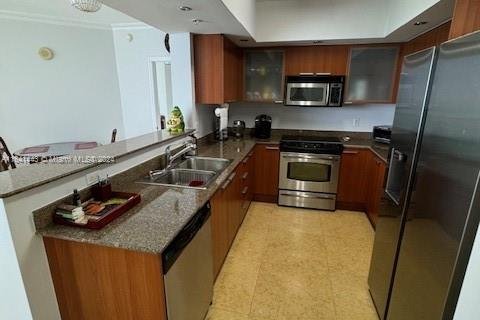 Condo in Sunny Isles Beach, Florida, 2 bedrooms  № 2077104 - photo 10