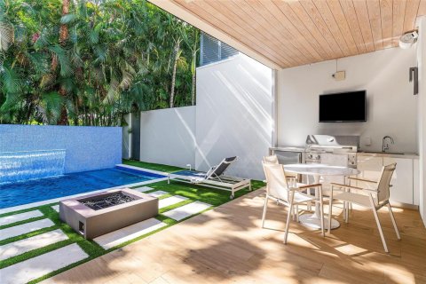 Touwnhouse à vendre à Delray Beach, Floride: 3 chambres, 359.25 m2 № 2399853 - photo 9
