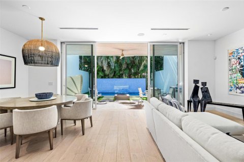 Touwnhouse à vendre à Delray Beach, Floride: 3 chambres, 359.25 m2 № 2399853 - photo 6
