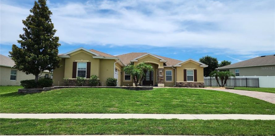 Villa ou maison à Ocala, Floride 3 chambres, 240.8 m2 № 1823239