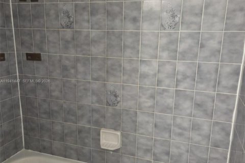 Touwnhouse à louer à Cutler Bay, Floride: 3 chambres, 160.81 m2 № 1998646 - photo 19