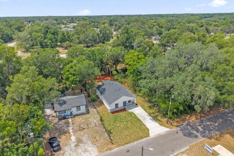 House in DeLand, Florida 3 bedrooms, 116.96 sq.m. № 2355778 - photo 30