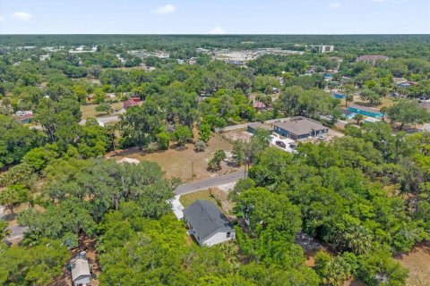 House in DeLand, Florida 3 bedrooms, 116.96 sq.m. № 2355778 - photo 28