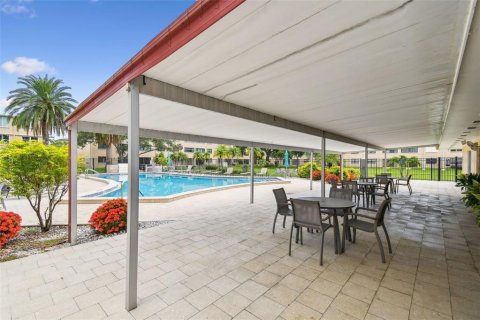 Condominio en venta en Saint Petersburg, Florida, 2 dormitorios, 96.15 m2 № 1875960 - foto 22