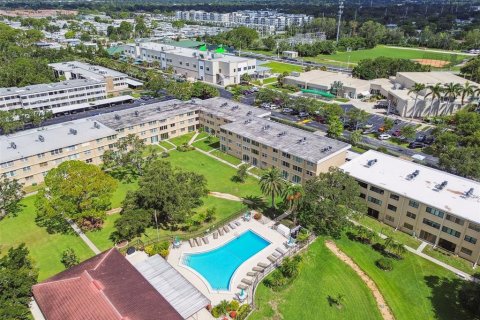 Condominio en venta en Saint Petersburg, Florida, 2 dormitorios, 96.15 m2 № 1875960 - foto 23