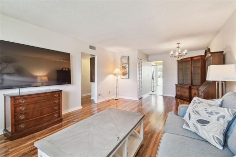 Condominio en venta en Saint Petersburg, Florida, 2 dormitorios, 96.15 m2 № 1875960 - foto 6