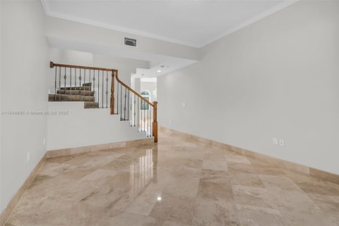 Villa ou maison à vendre à Aventura, Floride: 4 chambres, 230.58 m2 № 1966762 - photo 6