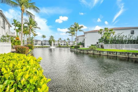 Villa ou maison à vendre à Aventura, Floride: 4 chambres, 230.58 m2 № 1966762 - photo 21