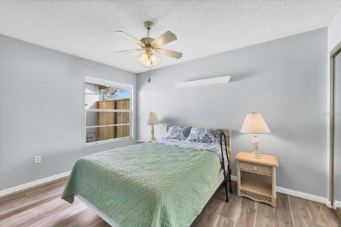 House in Englewood, Florida 2 bedrooms, 132.01 sq.m. № 2205705 - photo 30