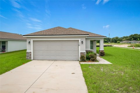 Villa ou maison à Auburndale, Floride 4 chambres, 159.98 m2 № 2377457