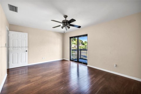 Townhouse in Boca Raton, Florida 3 bedrooms, 158.86 sq.m. № 1889505 - photo 25