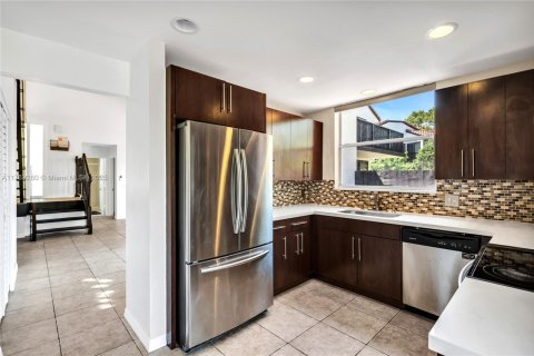 Townhouse in Boca Raton, Florida 3 bedrooms, 158.86 sq.m. № 1889505 - photo 19