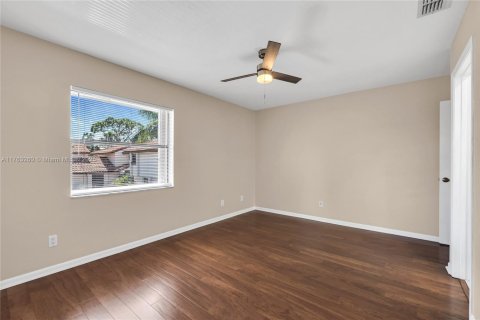 Townhouse in Boca Raton, Florida 3 bedrooms, 158.86 sq.m. № 1889505 - photo 29