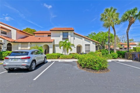 Townhouse in Boca Raton, Florida 3 bedrooms, 158.86 sq.m. № 1889505 - photo 9