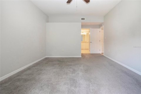 Condo in Bradenton, Florida, 2 bedrooms  № 1914221 - photo 29