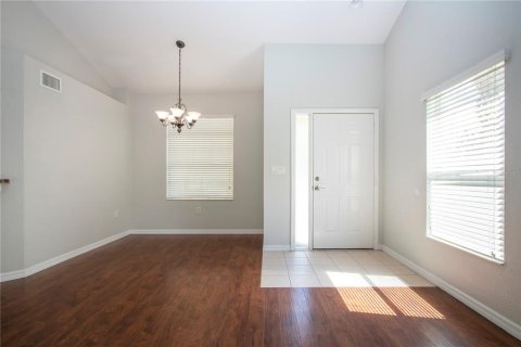 Condo in Bradenton, Florida, 2 bedrooms  № 1914221 - photo 12