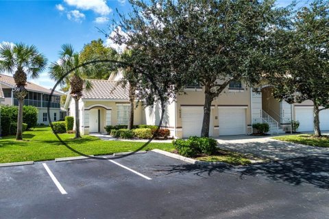 Condo in Bradenton, Florida, 2 bedrooms  № 1914221 - photo 7